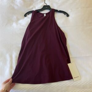 Lululemon tank